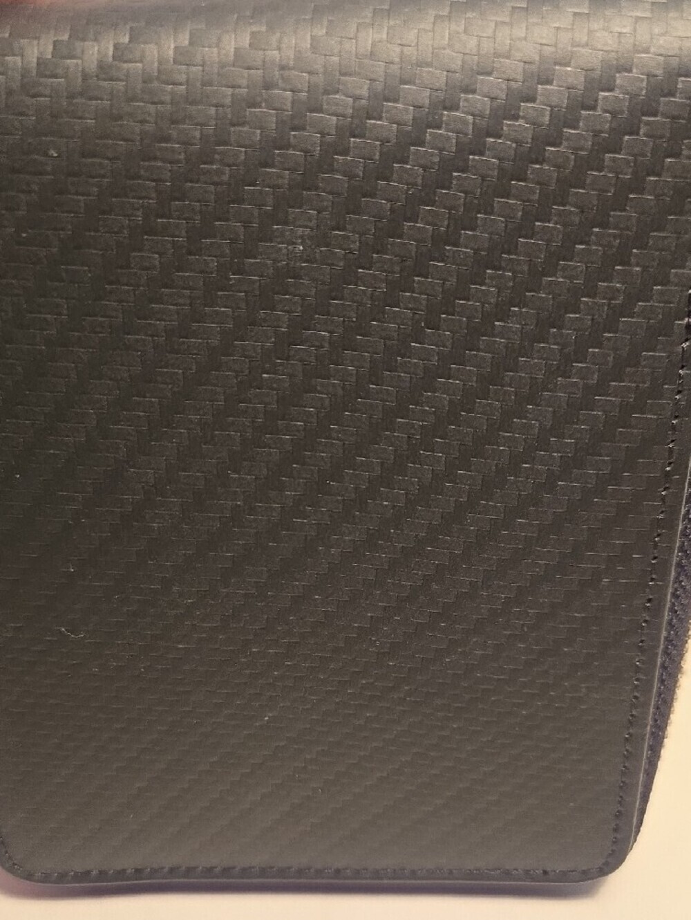 Black Carbon-Texture Money Clip Wallet - Picture 8 of 10